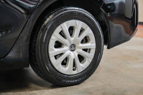 2020 Toyota Prius LE