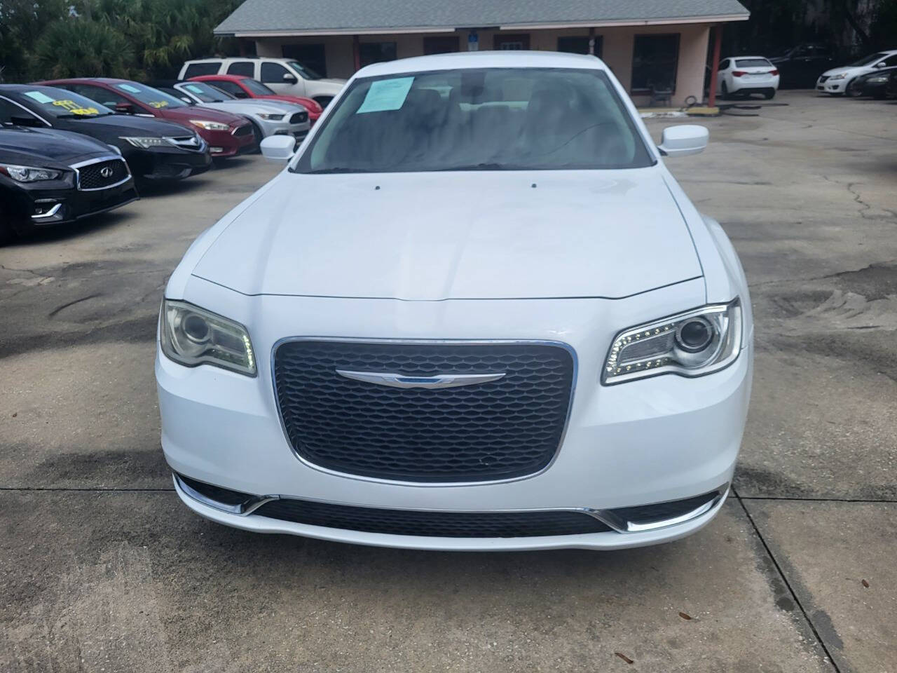 2016 Chrysler 300 for sale at FAMILY AUTO BROKERS in Longwood, FL