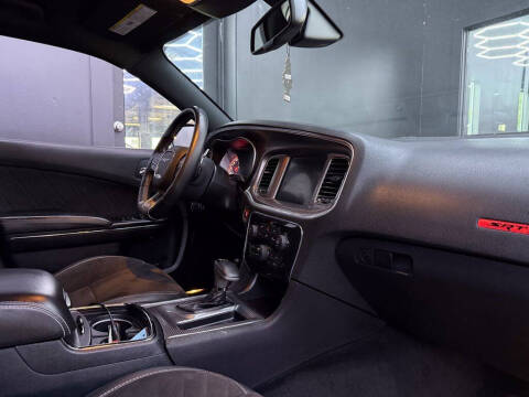 2015 Dodge Charger SRT Hellcat