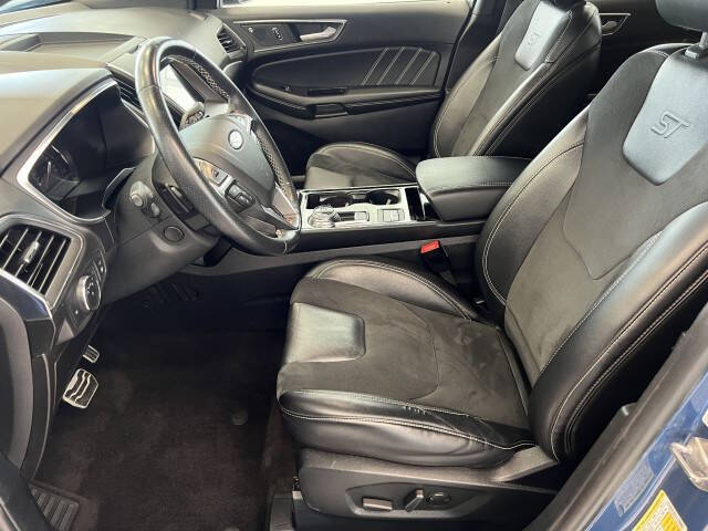 2020 Ford Edge ST