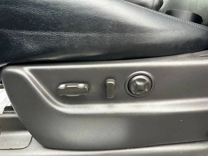 2014 Cadillac Escalade Luxury