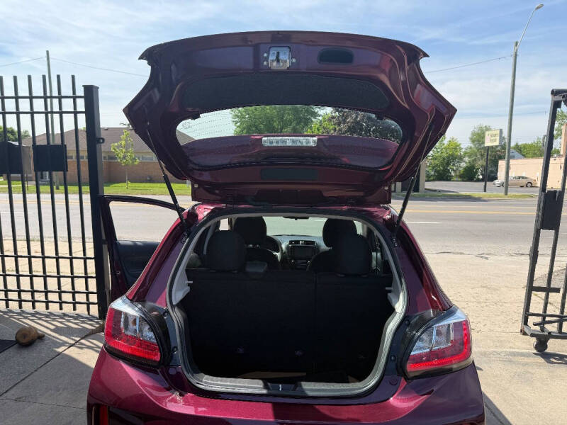 2024 Mitsubishi Mirage ES