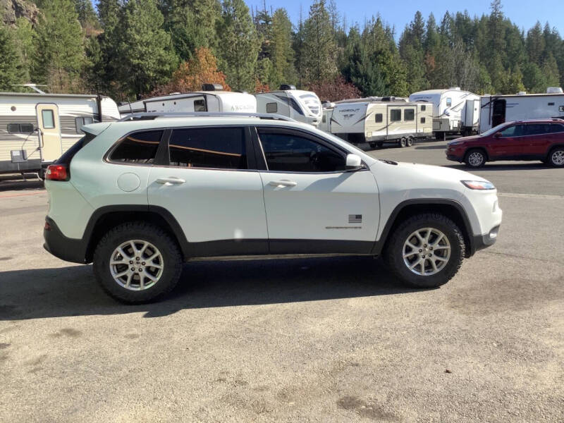 2017 Jeep Cherokee Latitude