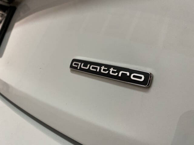 2023 Audi Q5 quattro Premium Plus 40 TFSI