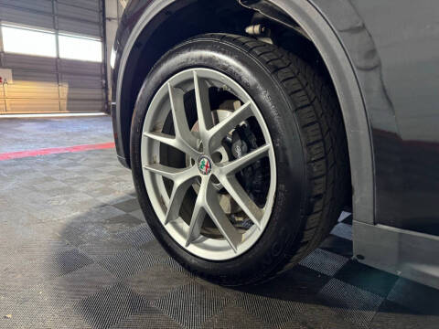 2018 Alfa Romeo Stelvio Ti Sport