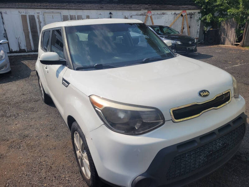 2015 Kia Soul +