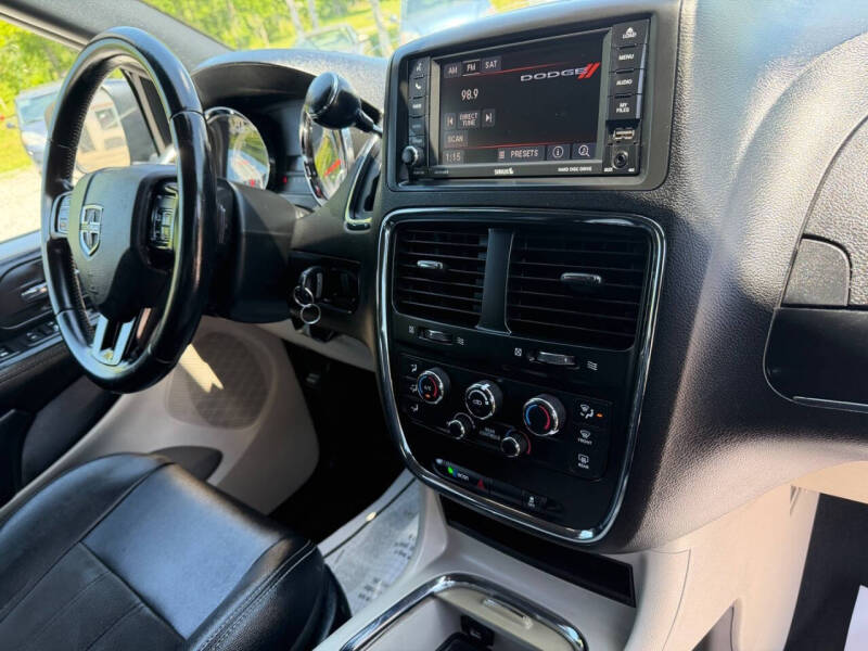 2020 Dodge Grand Caravan SXT