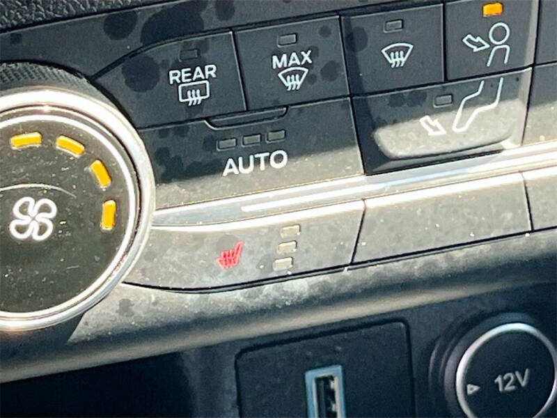 2020 Ford Escape Hybrid SE Sport