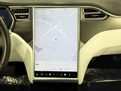 2017 Tesla Model S 90D