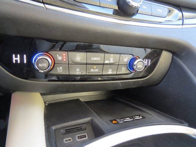 2023 Buick Enclave Premium