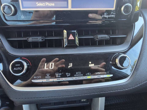 2022 Toyota Corolla Cross LE