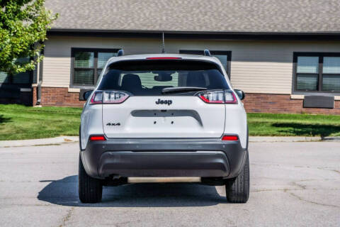 2023 Jeep Cherokee Altitude Lux