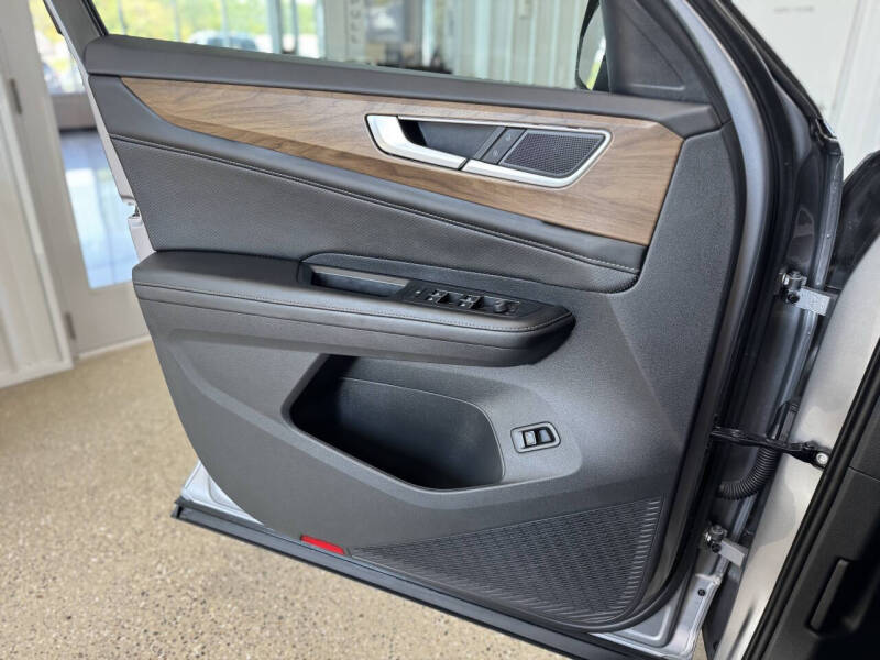 2024 Volkswagen Atlas SE 4Motion