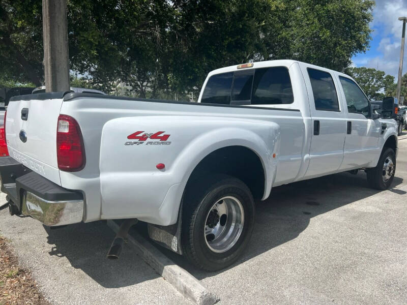 2008 Ford F-350 Super Duty for sale at DAN'S DEALS ON WHEELS AUTO SALES, INC. in Davie FL