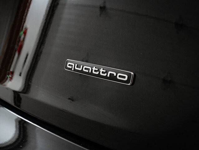 2023 Audi Q5 quattro Premium 40 TFSI