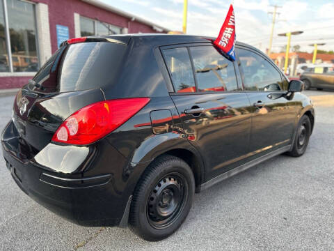 2011 Nissan Versa 1.8 S