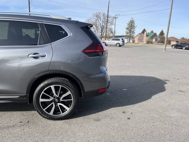 2020 Nissan Rogue SL