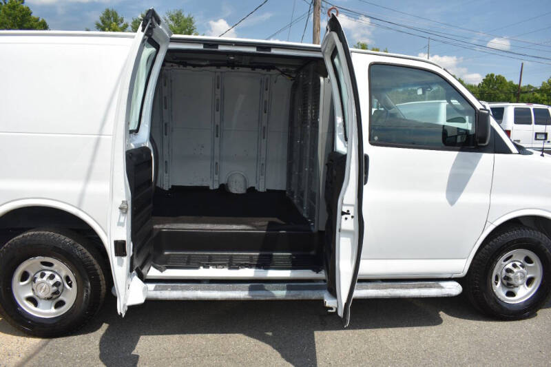 2018 Chevrolet Express 2500