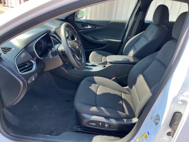 2022 Chevrolet Malibu LT