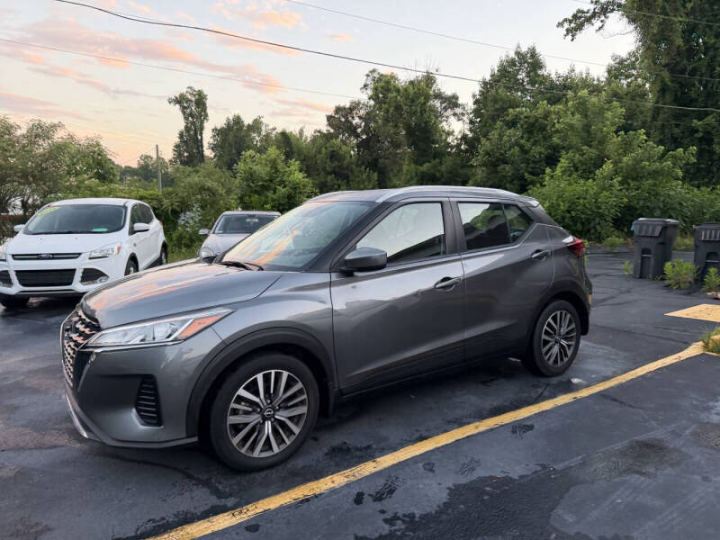 2022 Nissan Kicks SV