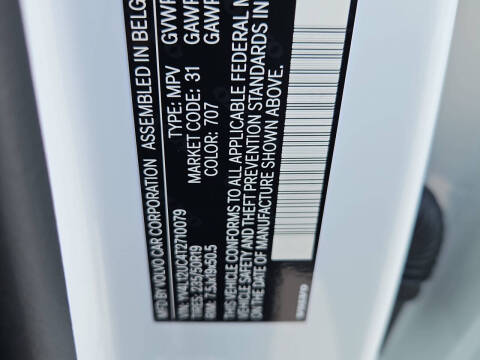 2026 Volvo XC40 B5 Plus