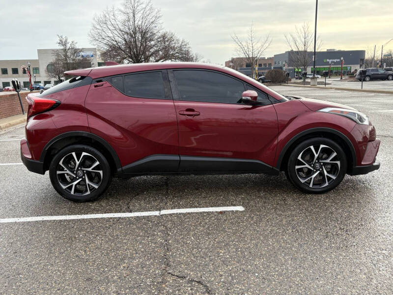 2019 Toyota C-HR XLE