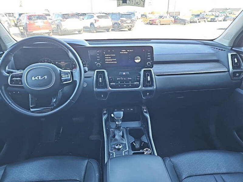 2023 Kia Sorento X-Line S