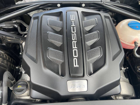 2017 Porsche Macan S