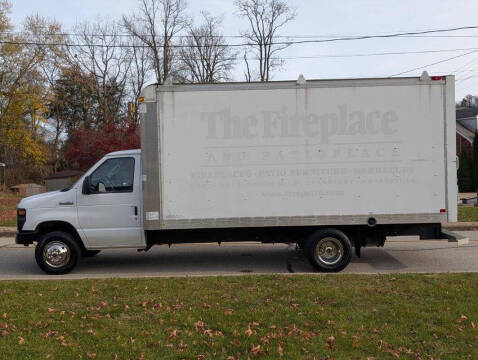 2017 Ford E-Series E-450 SD