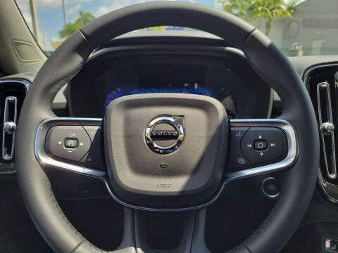 2026 Volvo XC40 B4 Core