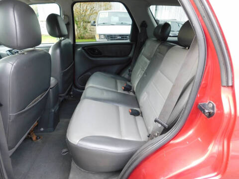 2003 Ford Escape XLT Popular