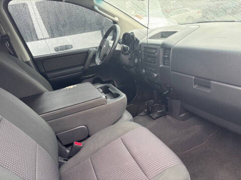 2010 Nissan Titan XE