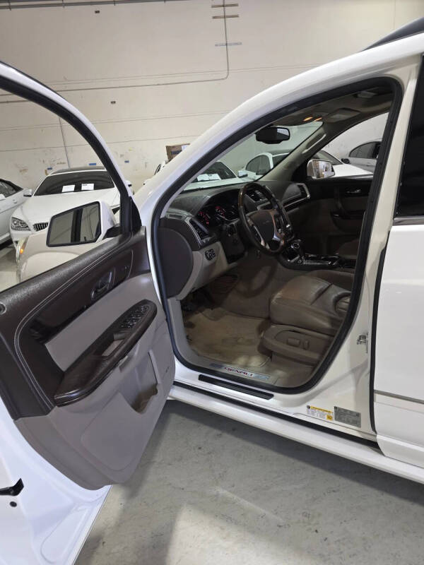 2013 GMC Acadia Denali