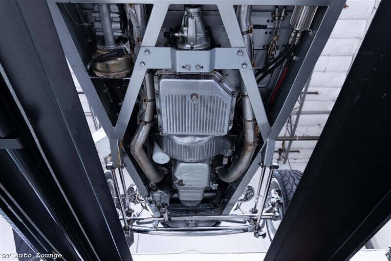 1932 Ford Roadster 35