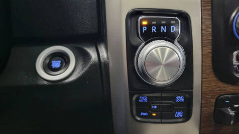 2017 RAM 1500 Laramie