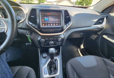 2015 Jeep Cherokee Altitude