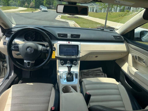 2010 Volkswagen CC Sport