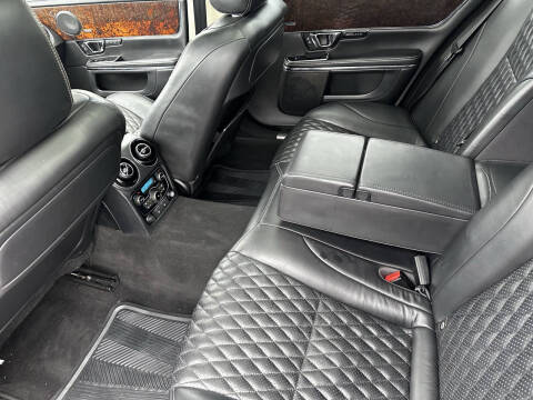 2016 Jaguar XJL Portfolio