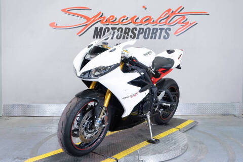 2016 Triumph Daytona 675