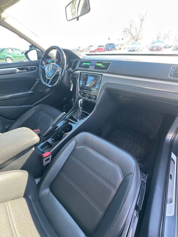 2018 Volkswagen Passat 2.0T S