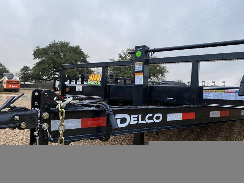 2021 DELCO  - Drive Over Fender 102&quot; for sale at LJD Sales in Lampasas TX