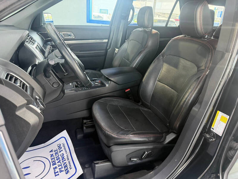 2018 Ford Explorer Sport