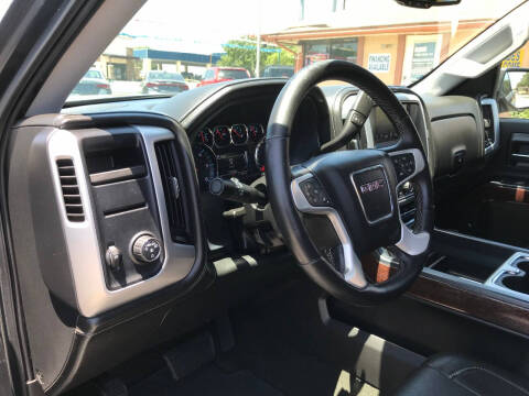 2017 GMC Sierra 1500 SLT