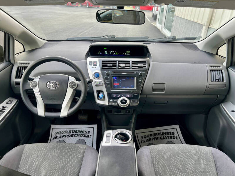 2012 Toyota Prius v