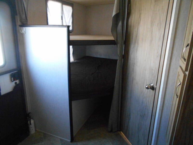 2021 Forest River Solaire 268BHSK