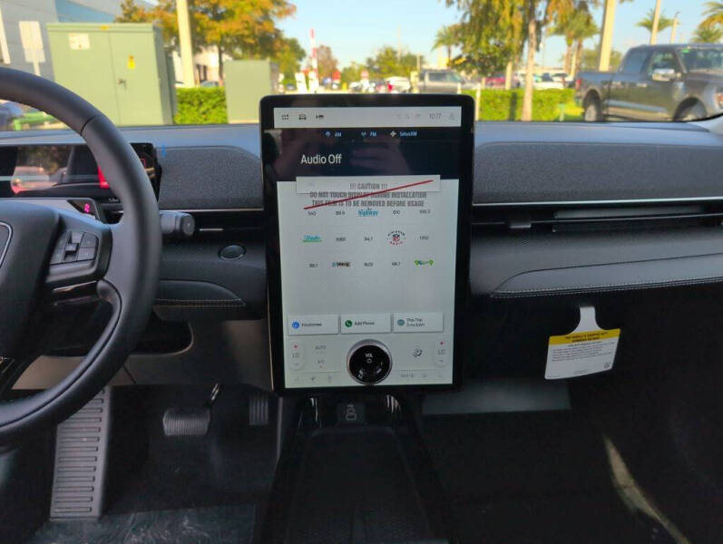 2025 Ford Mustang Mach-E Premium