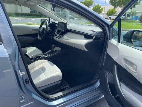 2022 Toyota Corolla LE