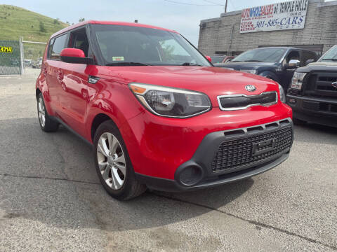 2015 Kia Soul +