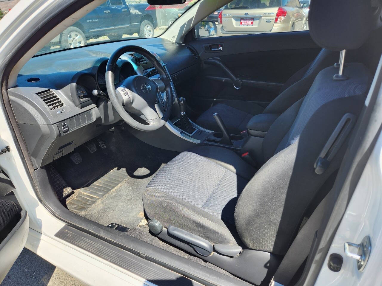 White 2007 Scion tC Base 2dr Hatchback (2.4L I4 5M) 8
