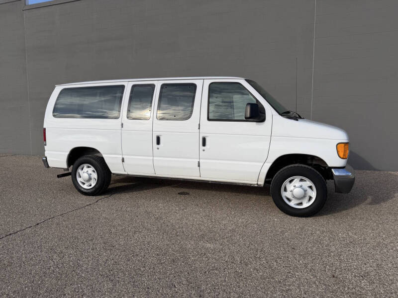 2007 Ford E-Series E-150 XLT